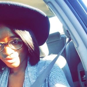 Meet your Posher, Crystal